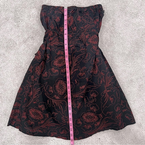 Threads Vintage Woman’s Sz M Strapless Babydoll Dress Black w/ Red Floral - Picture 10 of 14